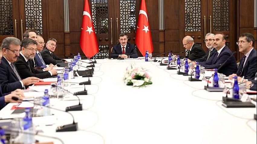Ekonomi Kurulu Yılmaz Başkanlığı'nda Toplandı