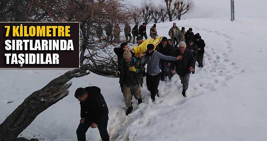 CENAZEYİ 7 KİLOMETRE SIRTLARINDA TAŞIDILAR