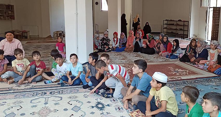 KUR’AN KURSU ÖĞRENCİLERİNE MAHREMİYET EĞİTİMİ VERİLDİ