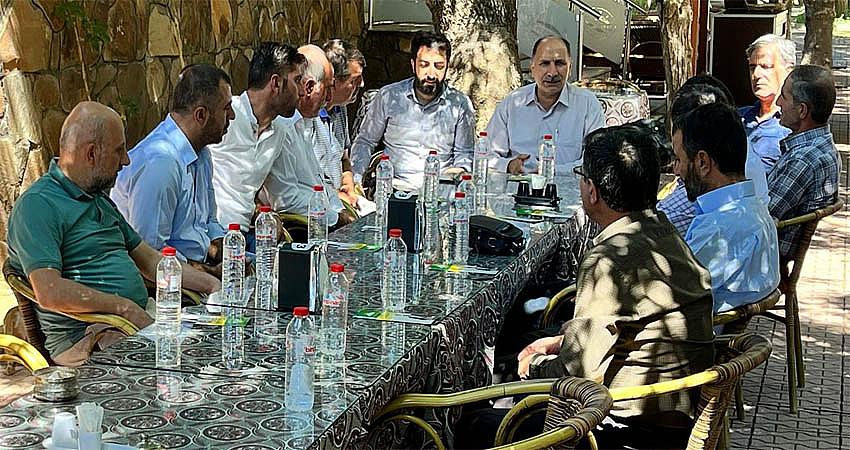 ALPAYA, MUHTARLARLA BİR ARAYA GELDİ